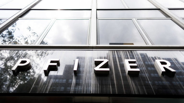 Pfizer и BioNTech обявиха във вторник, че очакват от Американската