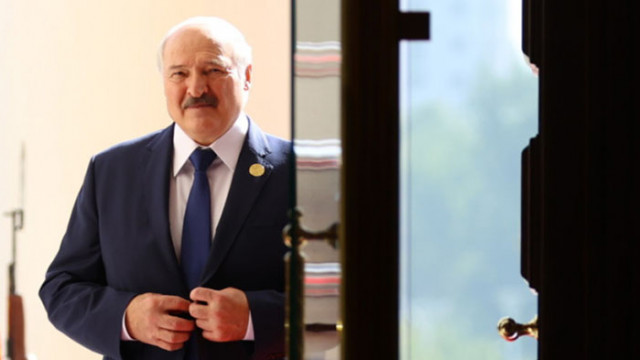 Президентът на Беларус Александър Лукашенко заплаши в четвъртък че ще прекъсне транзита на