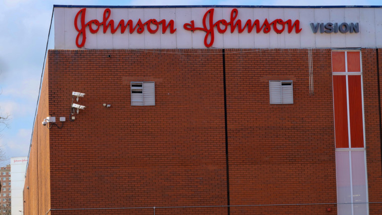 Американската компания Johnson & Johnson ще се раздели на две - едно подразделение,