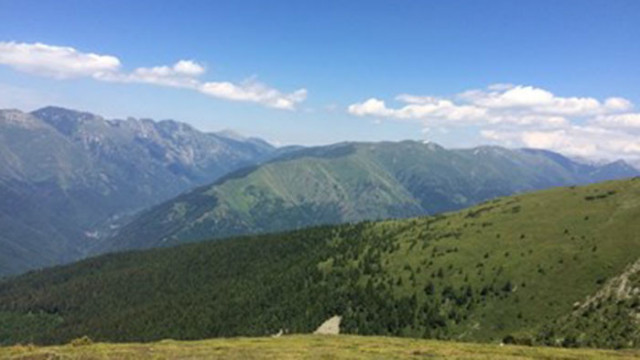 Петима туристи са се изгубили в планина Славянка в Рило Родопския масив
