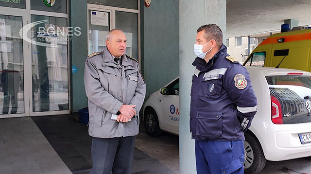 Пожар в COVID-отделение в МБАЛ-Сливен, трима са загинали