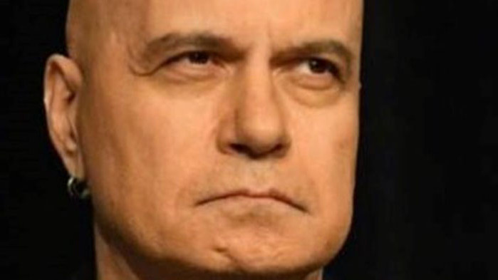 Лидерът на Има такъв народ Слави Трифонов“ коментира зашеметяващия спад