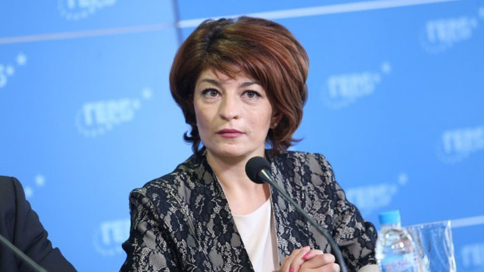 Десислава Атанасова: 47-ото Народно събрание няма да има дълъг живот