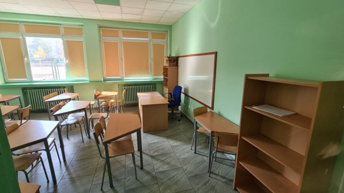 Една положителна проба за COVID при тестването на ученици в Софийска област