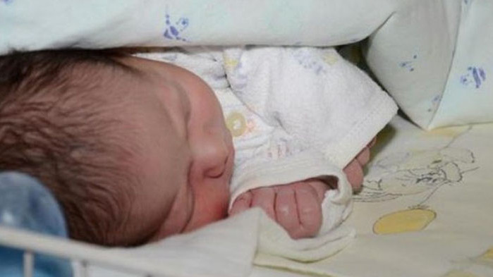 Бейби бум в „Св. Анна“, родиха се 10 бебета за денонощие