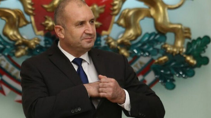 Васко Кръпката : Да живееш в Калифорния и да гласуваш за Радев, е голяма простащина