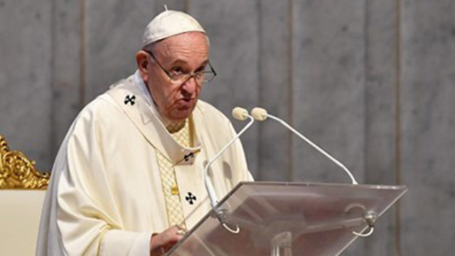 Папа Франциск изрази надежда днес благотворителен футболен мач утре в