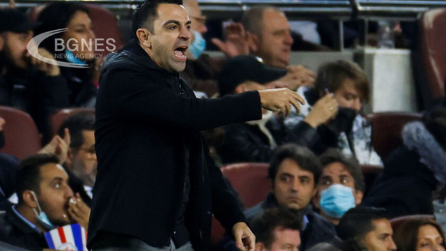 Новият треньор на Барселона Шави Ернандес направи успешен дебют начело