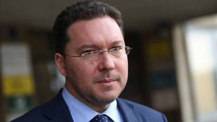 Даниел Митов към Кирил Петков: Докато не изречете „Крим е украински“, няма върховенство на правото