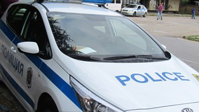 21-годишен шофьор опита да финтира полицаи с фалшива книжка от Испания