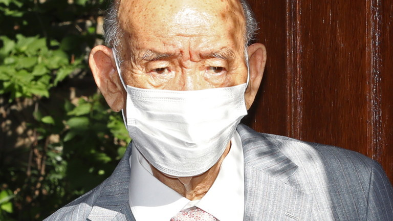 Бившият южнокорейски диктатор Чун Ду-хван почина на 90-годишна възраст