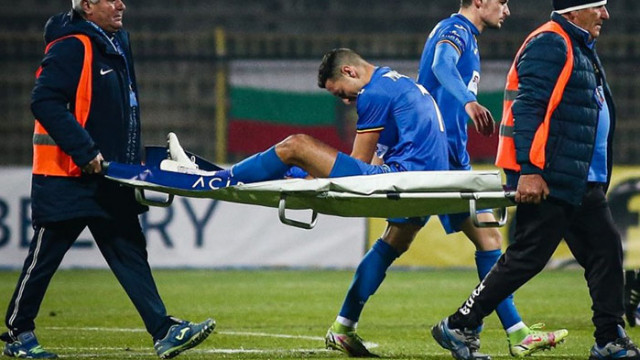 Той има хематом който ще го извади от игра Един