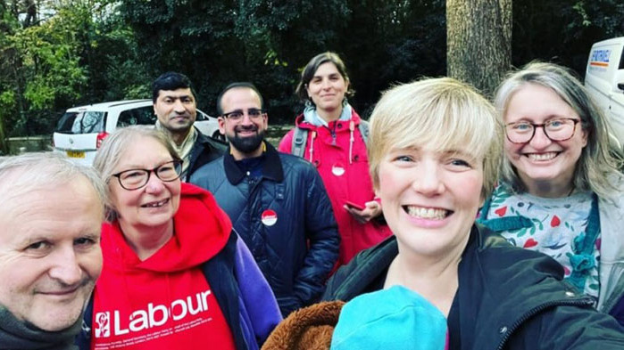 Бебета няма да имат достъп до британския парламент, пише Би