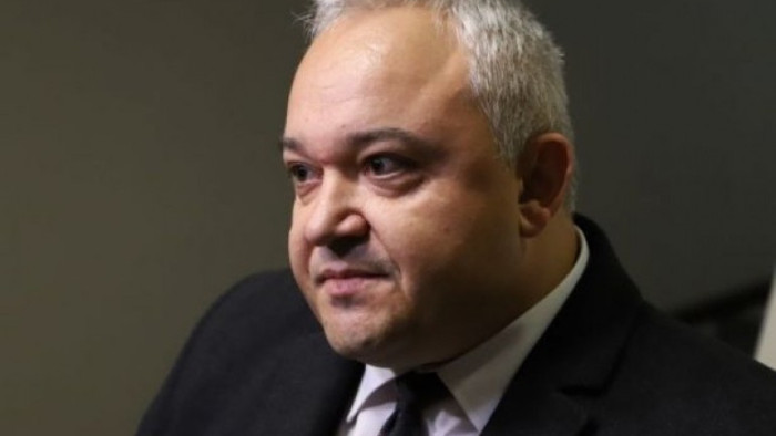 В непотвърден чат – правосъдният министър към неизвестен: „Б.Р. ще обеси Делта гард“