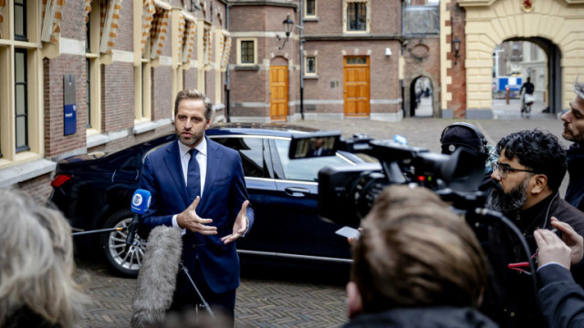 Холандският здравен министър Хуго де Йонге предупреди в четвъртък че Нидерландия трябва да