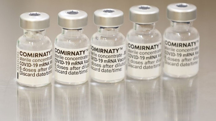 Започват тестове за ефективност на ваксината на Pfizer BioNTech върху