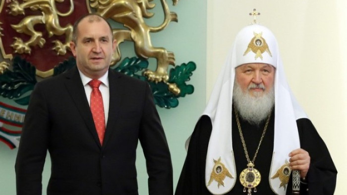 Руският патриарх Кирил поздрави Румен Радев за преизбирането му за президент