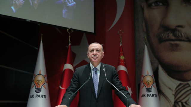 Турският президент Реджеп Тайип Ердоган разпореди разследване на възможна валутна манипулация