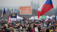Хиляди протестираха в Чехия срещу COVID мерките, докато болниците се пълнят