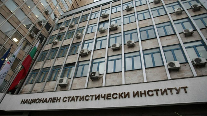 13.1% от управителите на местата за настаняване са освободили персонала