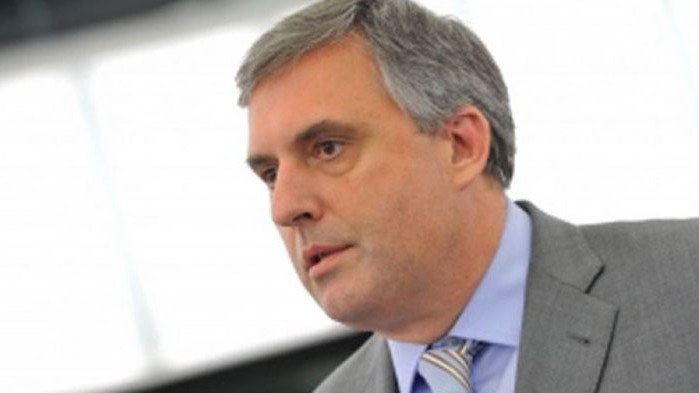 Тъй наречените коалиционни преговори не са преговори, а е като