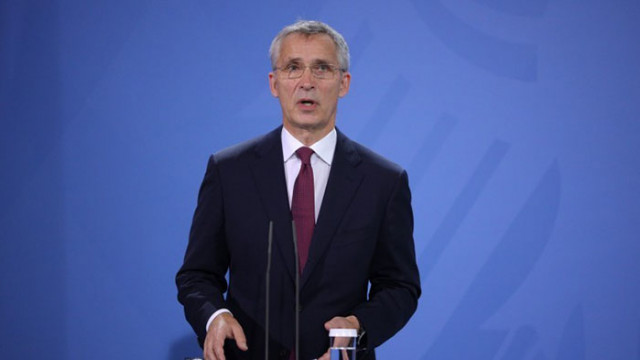 Външните министри на страните членки в НАТО заседаваха отделно по време