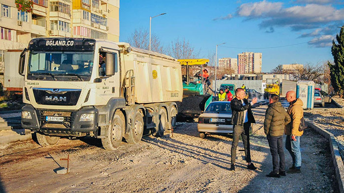 Две улици във варненския квартал „Кайсиева градина“ се преасфалтират