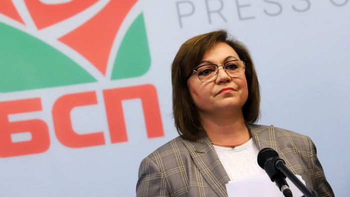 Нинова отрича, че ще е ротационен шеф на НС първата една година