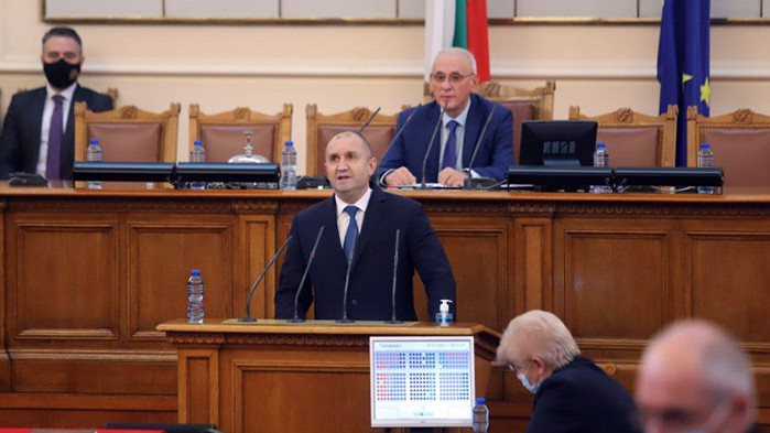 Радев отправи първото си послание пред 47-ото НС, в което