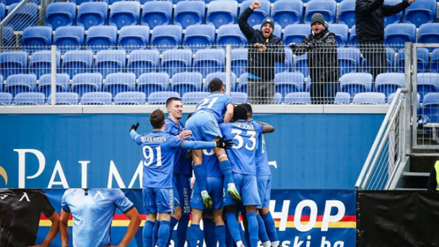 Левски продължи позитивната си серия и победи с 2 0 Ботев