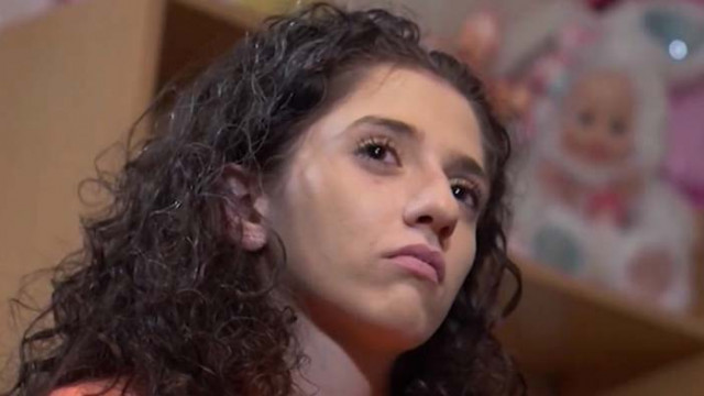 27 годишната Деница от Варна не желае да крие лицето или