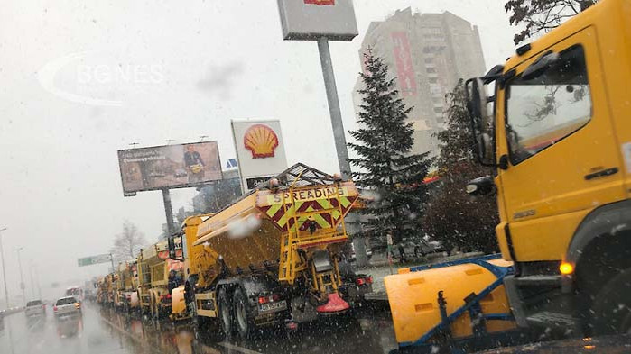 168 снегорина са изкарани в София