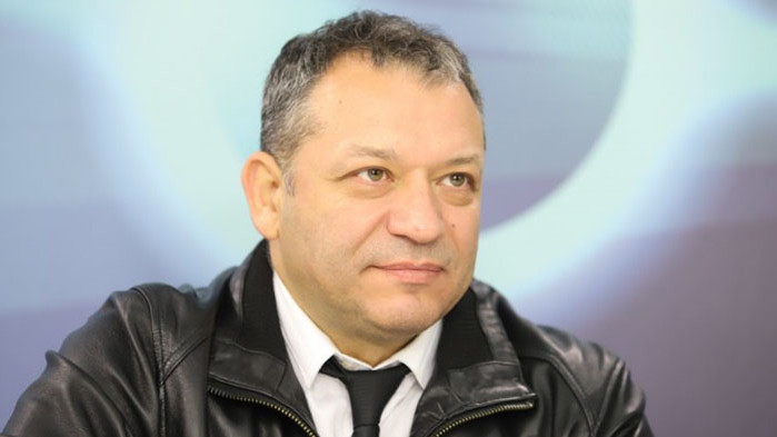 Бащата на Димитър Гърдев, кандидат за външен министър на ИТН, е бил съдружник с Васил Божков