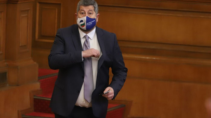 Очакваме коалицията да има три места в правителството, като един