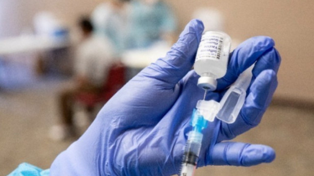 Компаниите Pfizer и BioNTech обявиха в сряда че тяхната ваксина