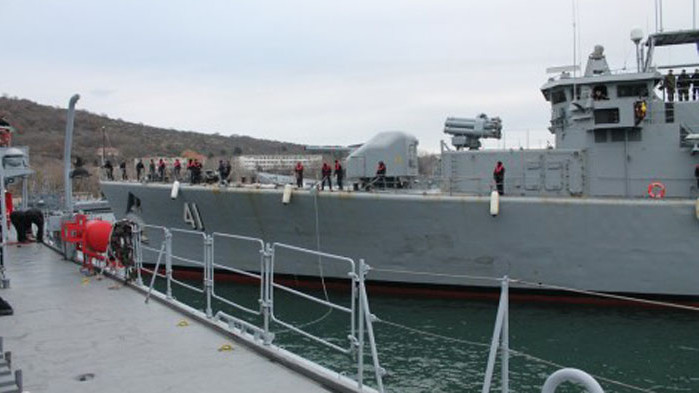 Фрегата „Дръзки” се завърна от операция на НАТО в Средиземно море (СНИМКИ)