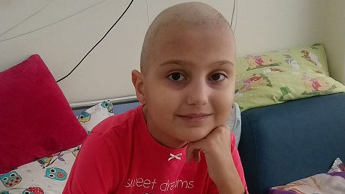 Зов за помощ: 9-годишната Симона от Варна се бори за втори път с левкемията