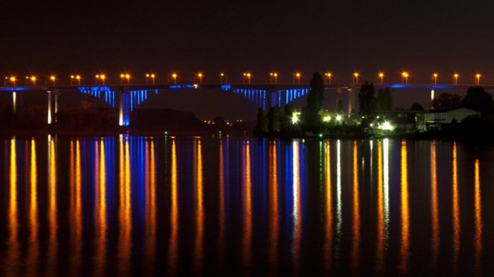 Нова кражба на кабел от Аспарухов мост, тежка процедура бави