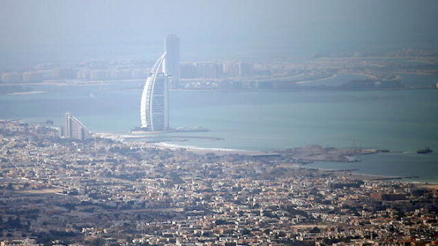 Правителството на Дубай се превърна в първия в света електронен