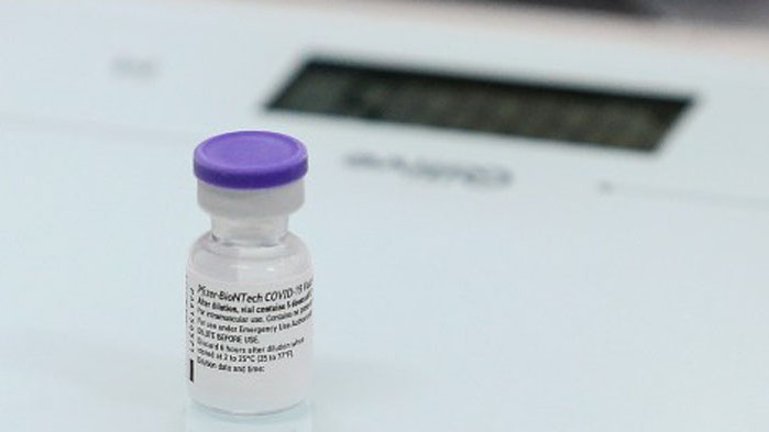 Израелски учени: Три дози от Pfizer ни пазят от Омикрон