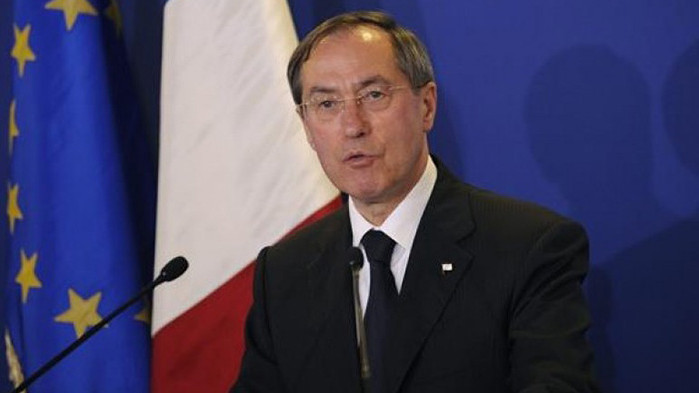 Бившият френски вътрешен министър – Клод Геан, влезе в затвора