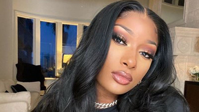 Канадският рапър Тори Ланес ще бъде изправен пред съда за