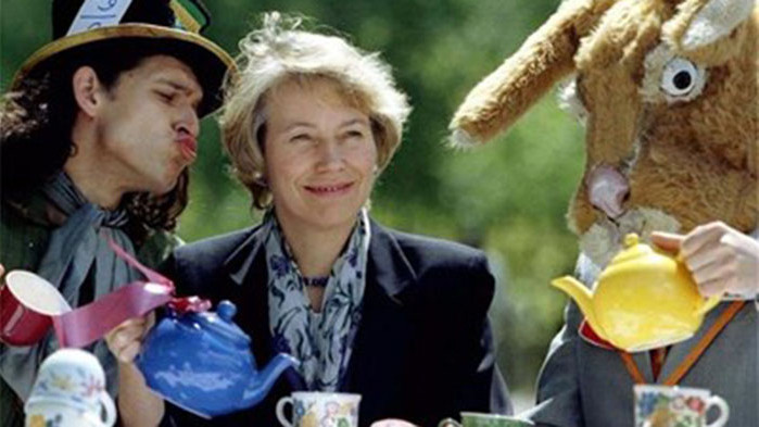 Хитовите представления на лондонския Уест Енд на Цар Лъв и