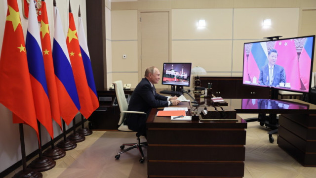 На среща по видеовръзка с китайския президент Си Цзинпин руският