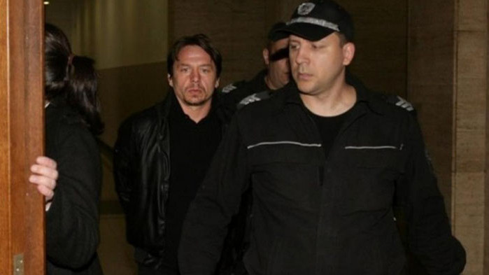 Димитър Вучев-Демби е осъден на общо 6 години затвор. Софийска
