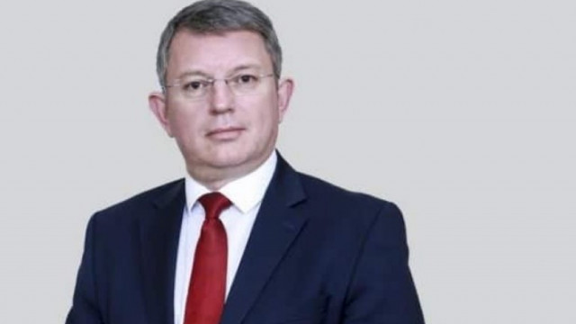 Кирил Петков назначи човек на Бобокови за зам.-министър на външните работи