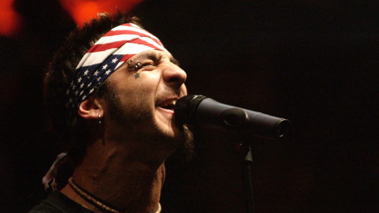 Вие сте велики. Това е най-якото ни шоу от цялото