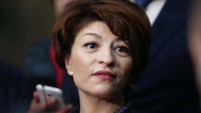 Атанасова: С мораториума на ГЕРБ потребителите щяха да плащат по-малко