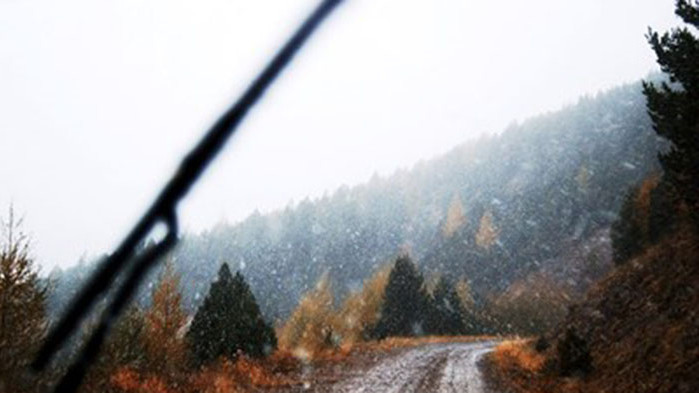 Сняг за Североизточна България и силен вятър в 16 области в понеделник