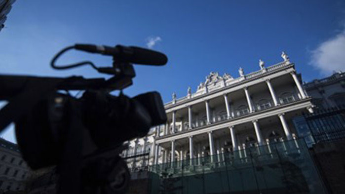 На 17 декември във Виена приключи седмият кръг от срещите